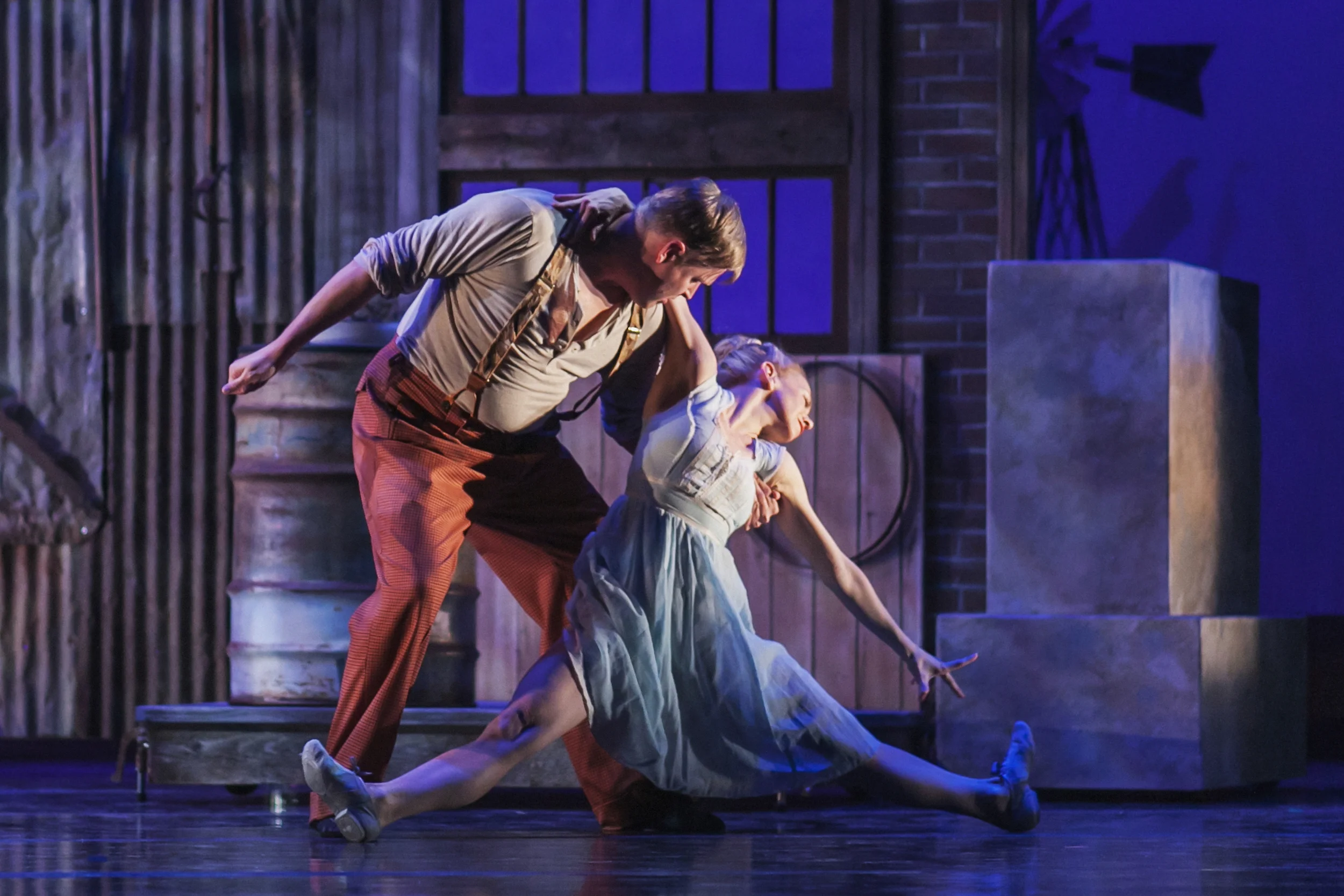 Wonderbound's Sarah Tallman and Curious Theatre Company's Brian Landis Folkins in Garrett Ammon and Dee Covington's Dust with Jesse Manley & His Band. Photo by Amanda Tipton . 2016.