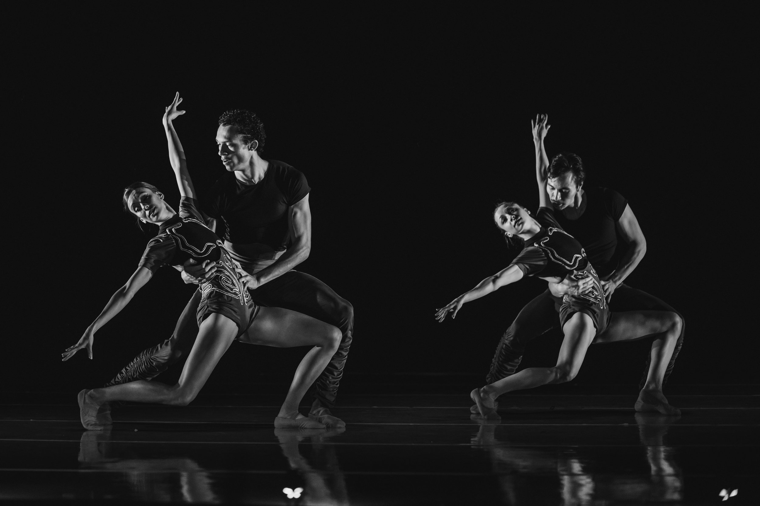 Wonderbound-dancers-in-Artistic-Director-Garrett-Ammon_s_With-Your-Help_in_Cupid_s-Playground-with-the-Colorado-Symphony_photo-by-Amanda-Tipton_20198.jpg