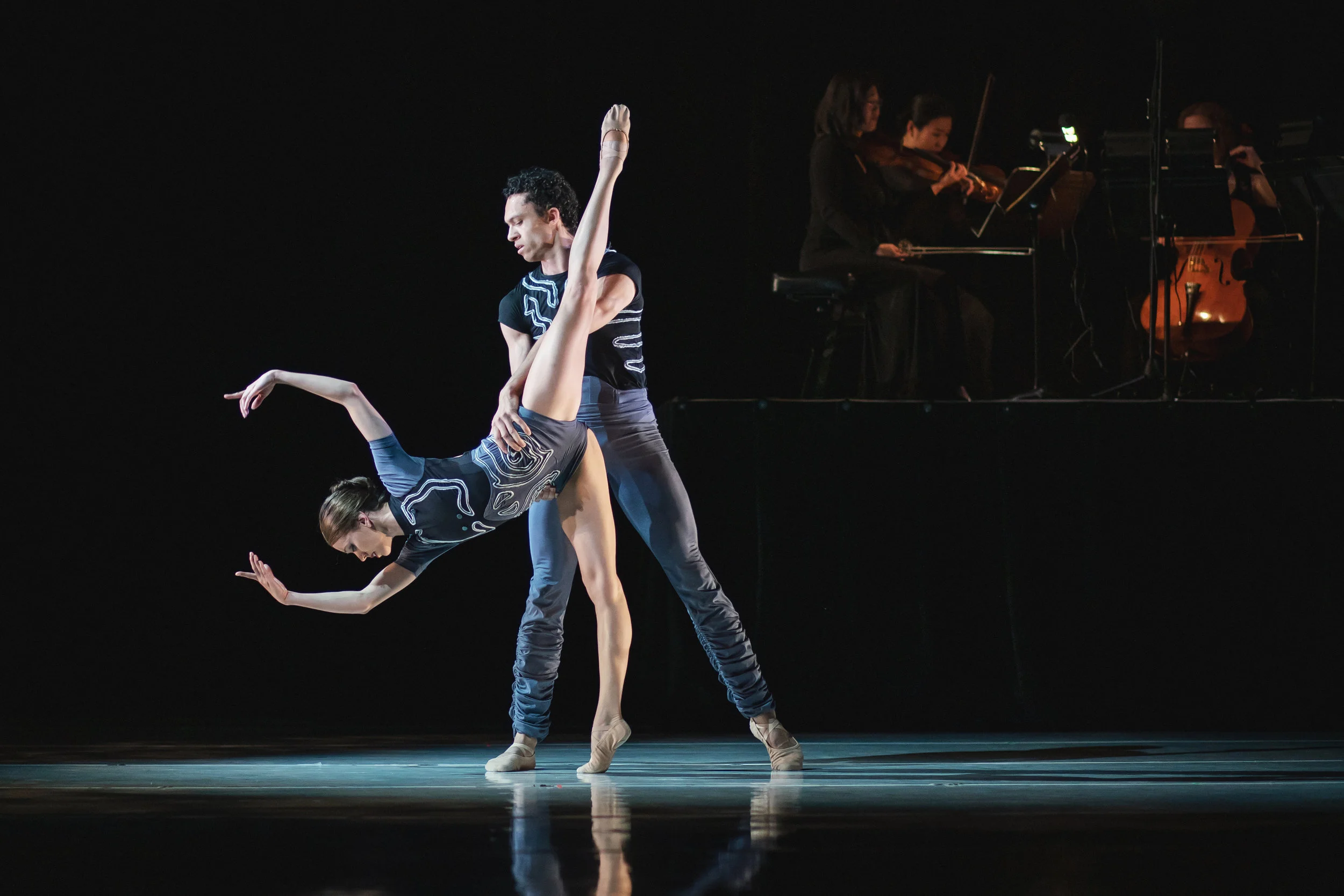 Wonderbound's Henry Maximillian McCall and Amy Giammarrusco in Garrett Ammon's With Your Help with the Colorado Symphony. Photo by Amanda Tipton . 2019.