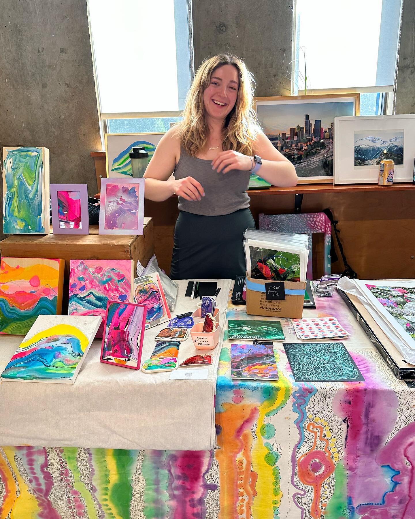 !!! Oo last night was so fun. Thank you to everyone who came out to @seattleboulderingproject and checked out all the incredible artists and vendors✨ 
Some of the little framed pieces are still available- dm me if you&rsquo;re interested or wait unti