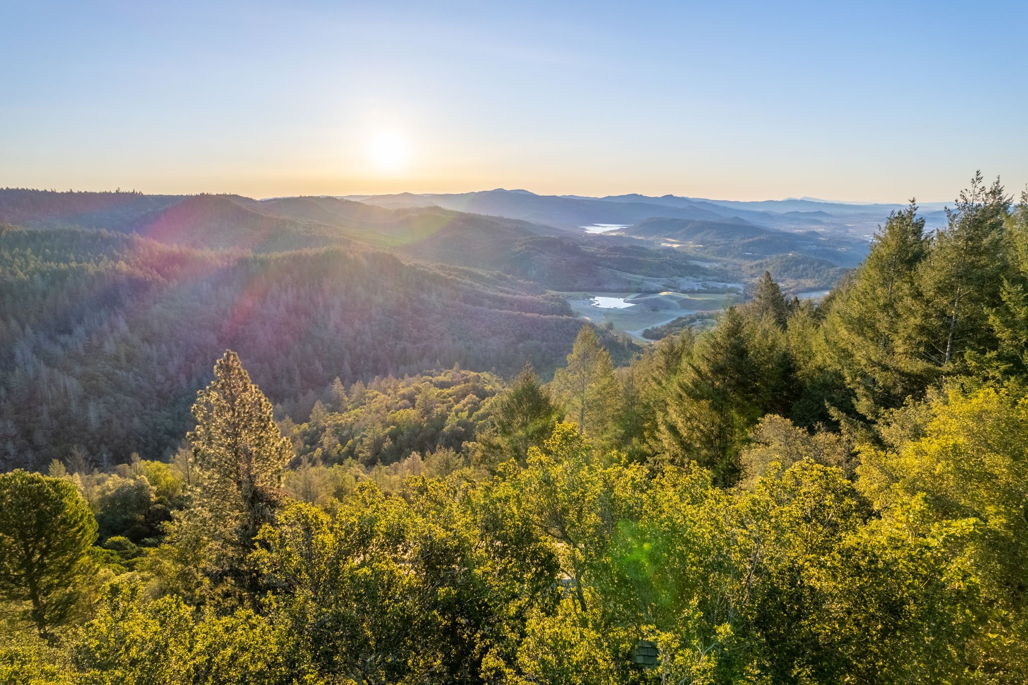 104-web-or-mls-1325 Crestmont Aerials-1.jpg