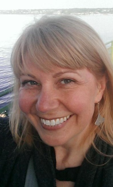 rebecca photo cropped.jpg
