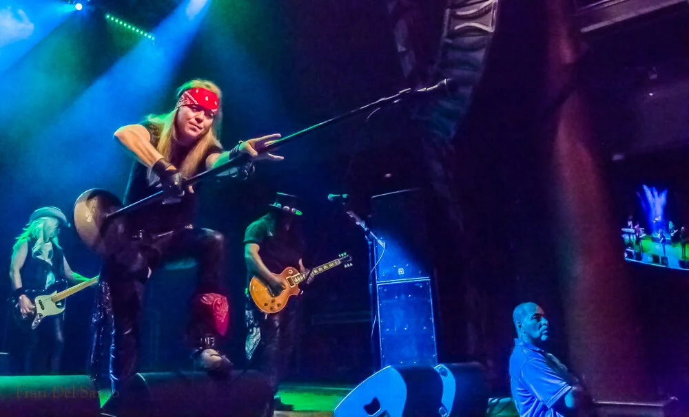 lies n roses-9445.jpg