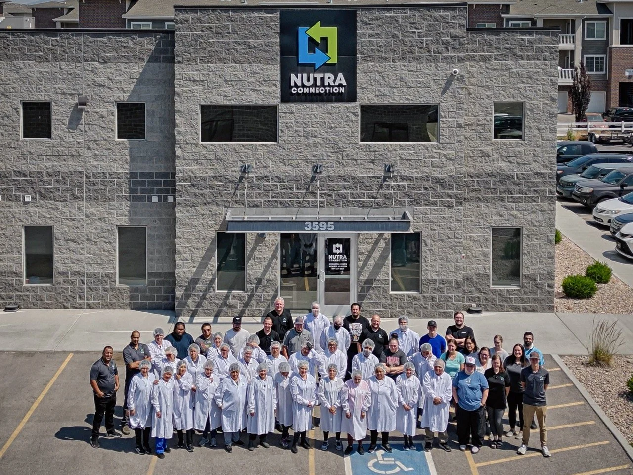 Nutra Connection's Manufacturing team in front of the facility in Utah.