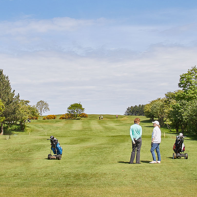 16 &lt;strong&gt;Par 5 | 504 yrds&lt;/strong&gt;