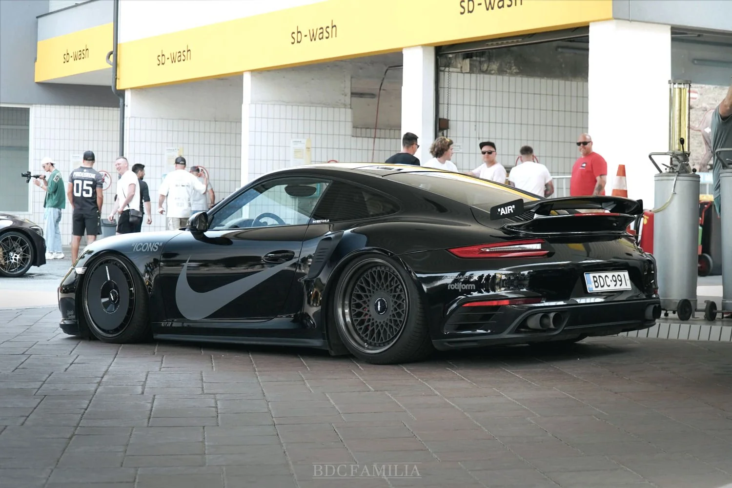 BDCFamilia_Porsche991Turbo_2022-01.jpg