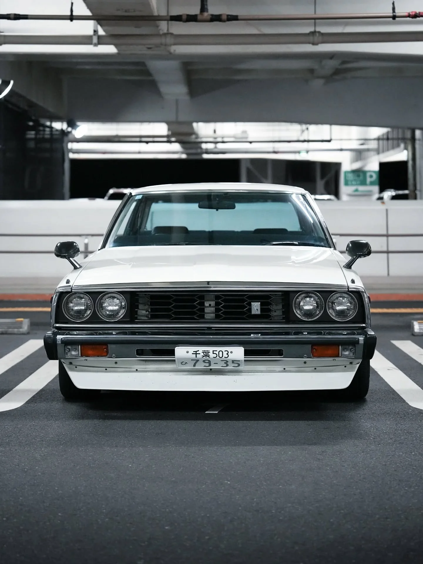Skyline ケンメリ in Umihotaru PA. 

The owner of this GT 2000 has had the car for over 40 years! It has gone through many phases, from an all out widebody Bosozoku streetracer to the rather classic current look with Hayashi Techno wheels. 

Owner not tag
