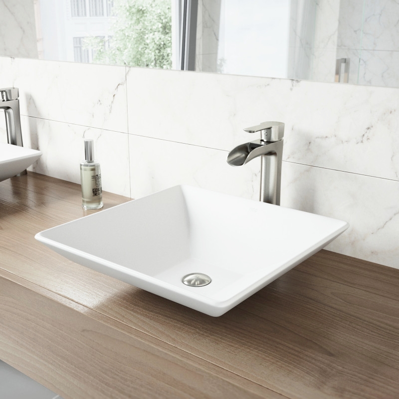  Minimalist Bathroom design Ideas! www.blog.vigoindustries.com 