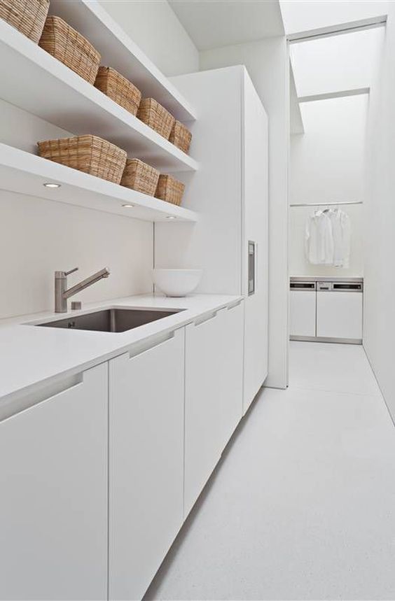  Minimalist kitchen design | www.blog.vigoindustries.com 