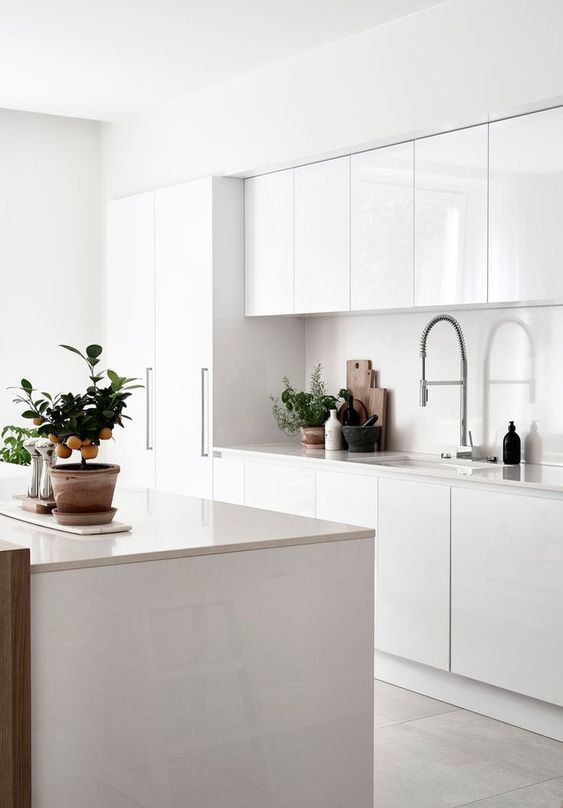  Minimalist kitchen design | www.blog.vigoindustries.com 