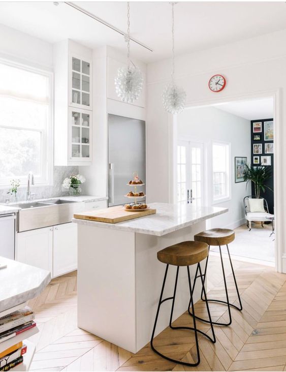 Minimalist kitchen design | VIGO Industries