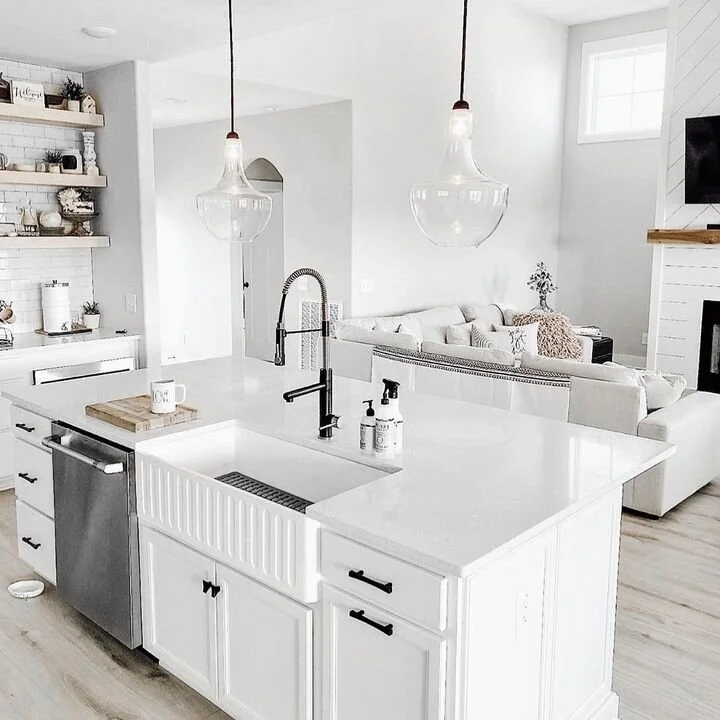 White Farmhouse Kitchen Sink