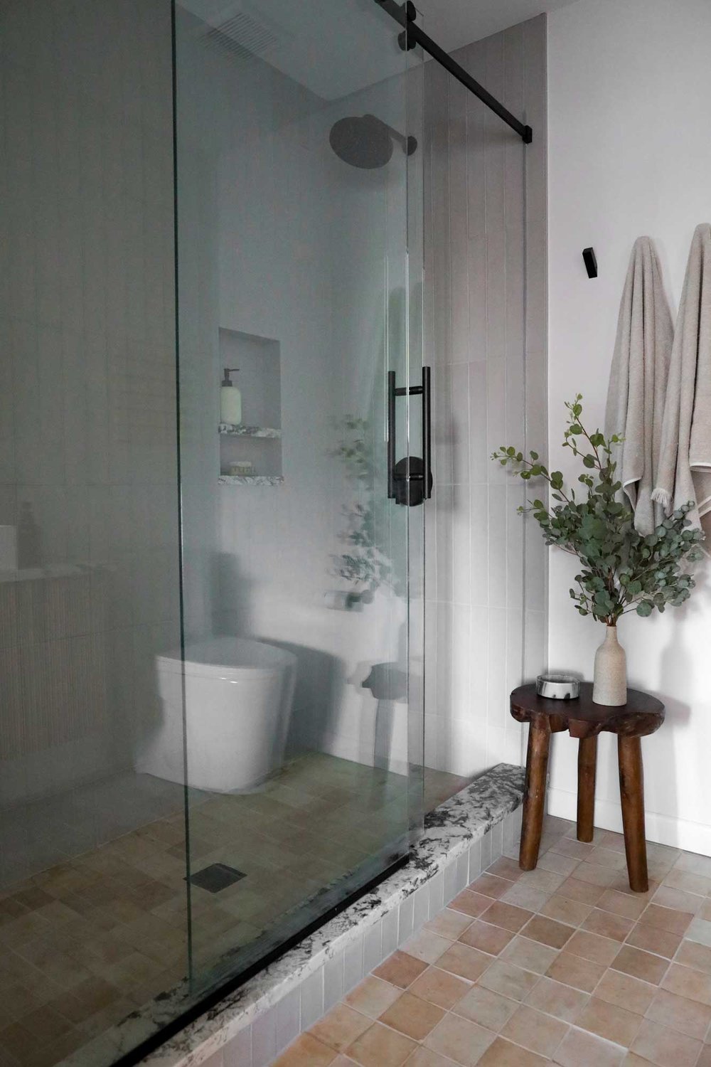 Interior Designer Transforms Her Bathroom Into An Earthy Oasis With VIGO