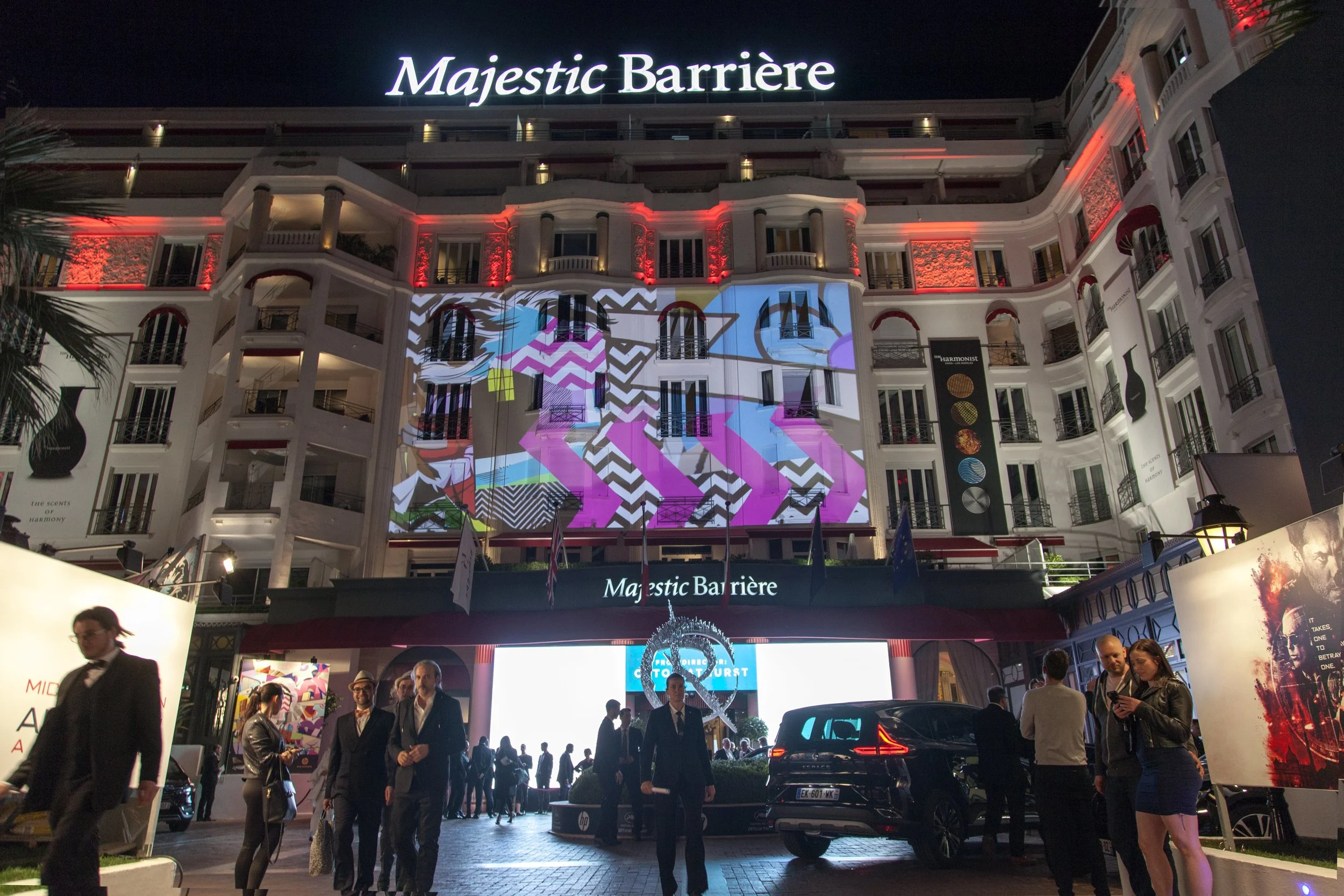 POSE_CANNES15_SM.jpg