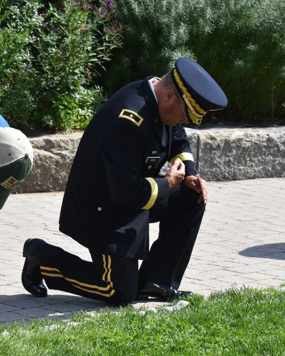 kneeling.png