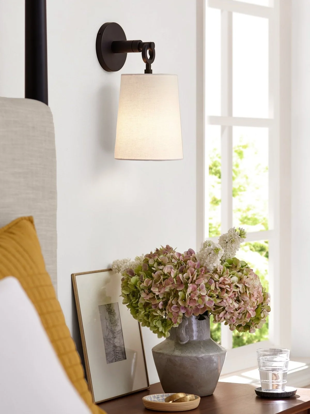 2023_Q2_Traditional_Bedroom_Stillwater_Sconce_Sell_Final.jpg