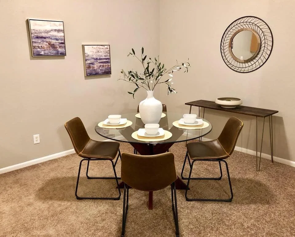 1st Drive Dining.jpg