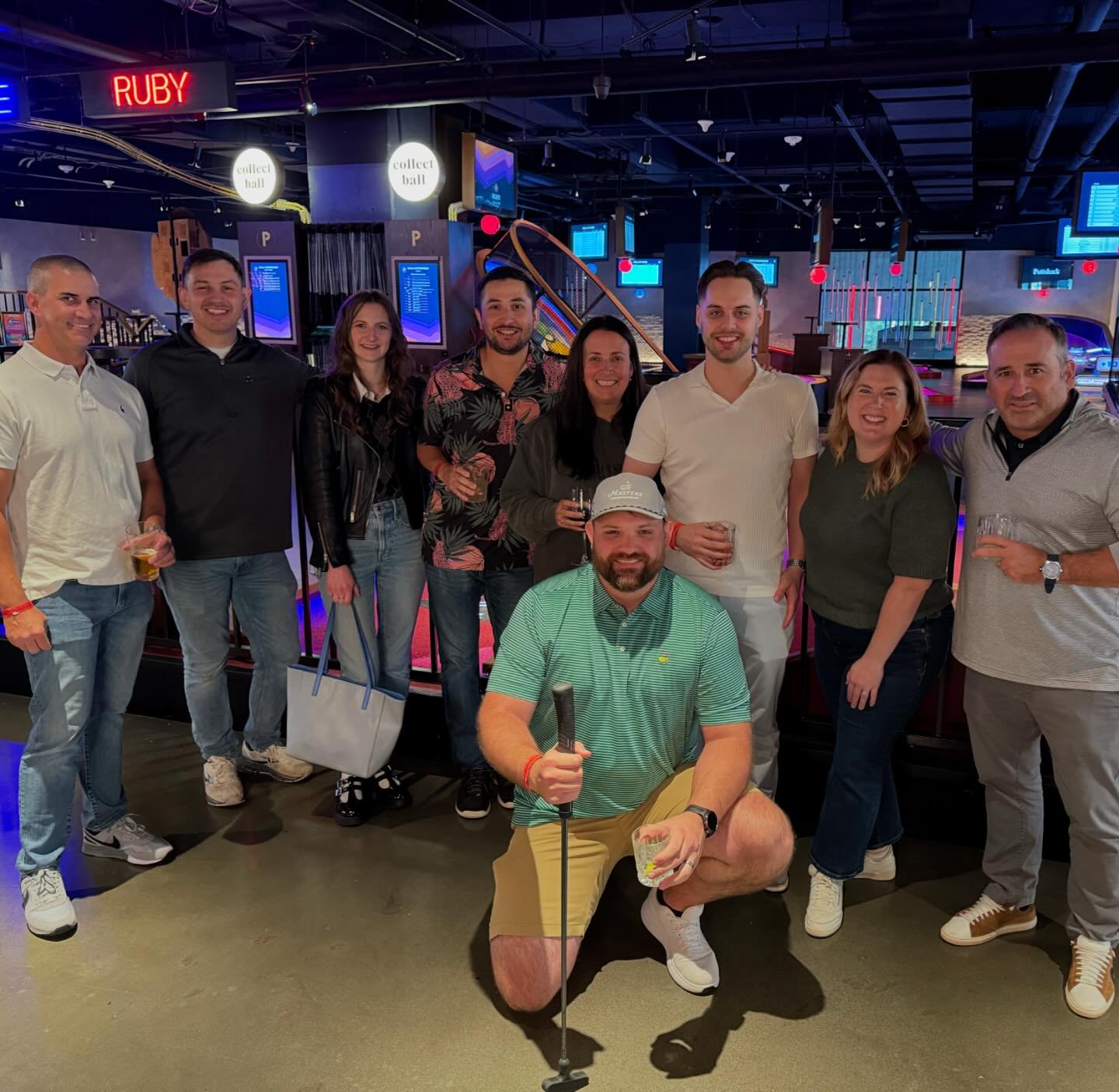Teamwork makes the dream work... even on the mini golf course! ⛳️💼 We had a blast at Puttshack, bringing our A-game to every putt and celebrating some well-earned wins (and laughs) together. Grateful for this amazing team who crushed our Q3 goal!