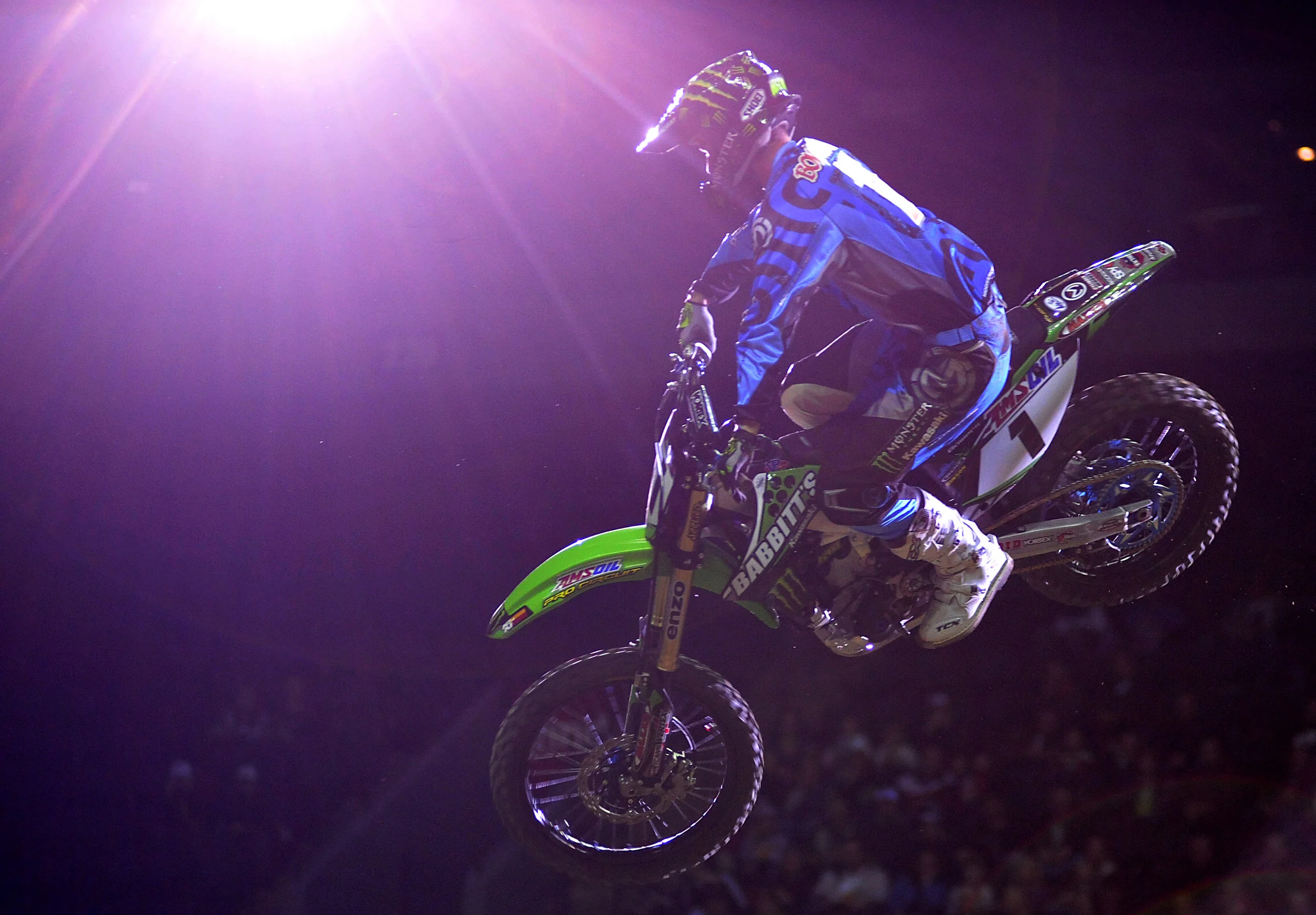 G0107ARENACROSS 07.JPG