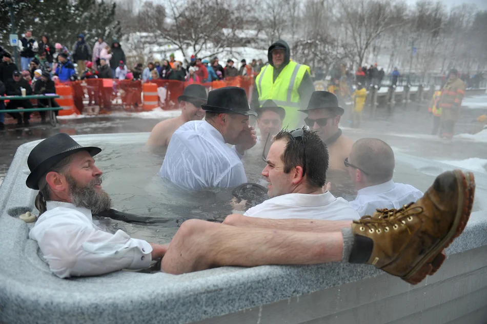 G0212SPLASH 13.jpg