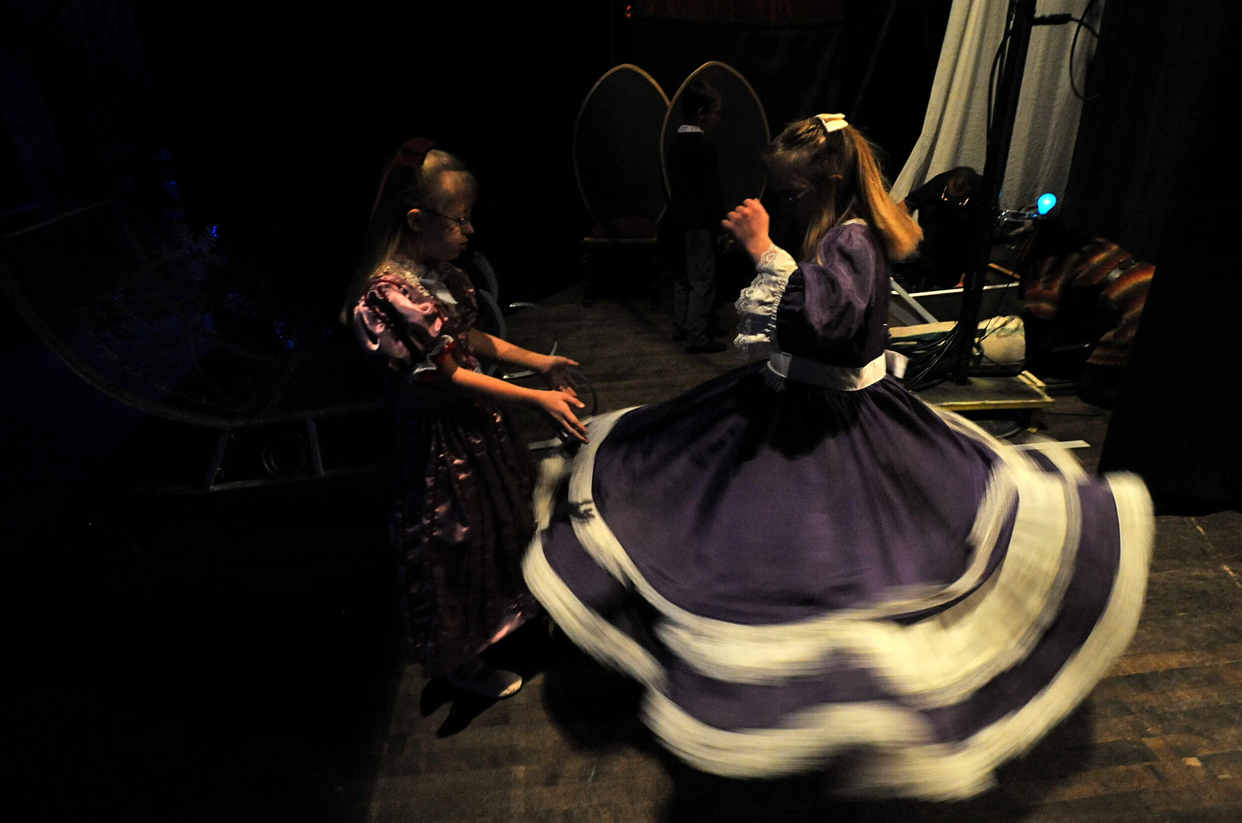 G1210BALLET (CENTER) 11.JPG