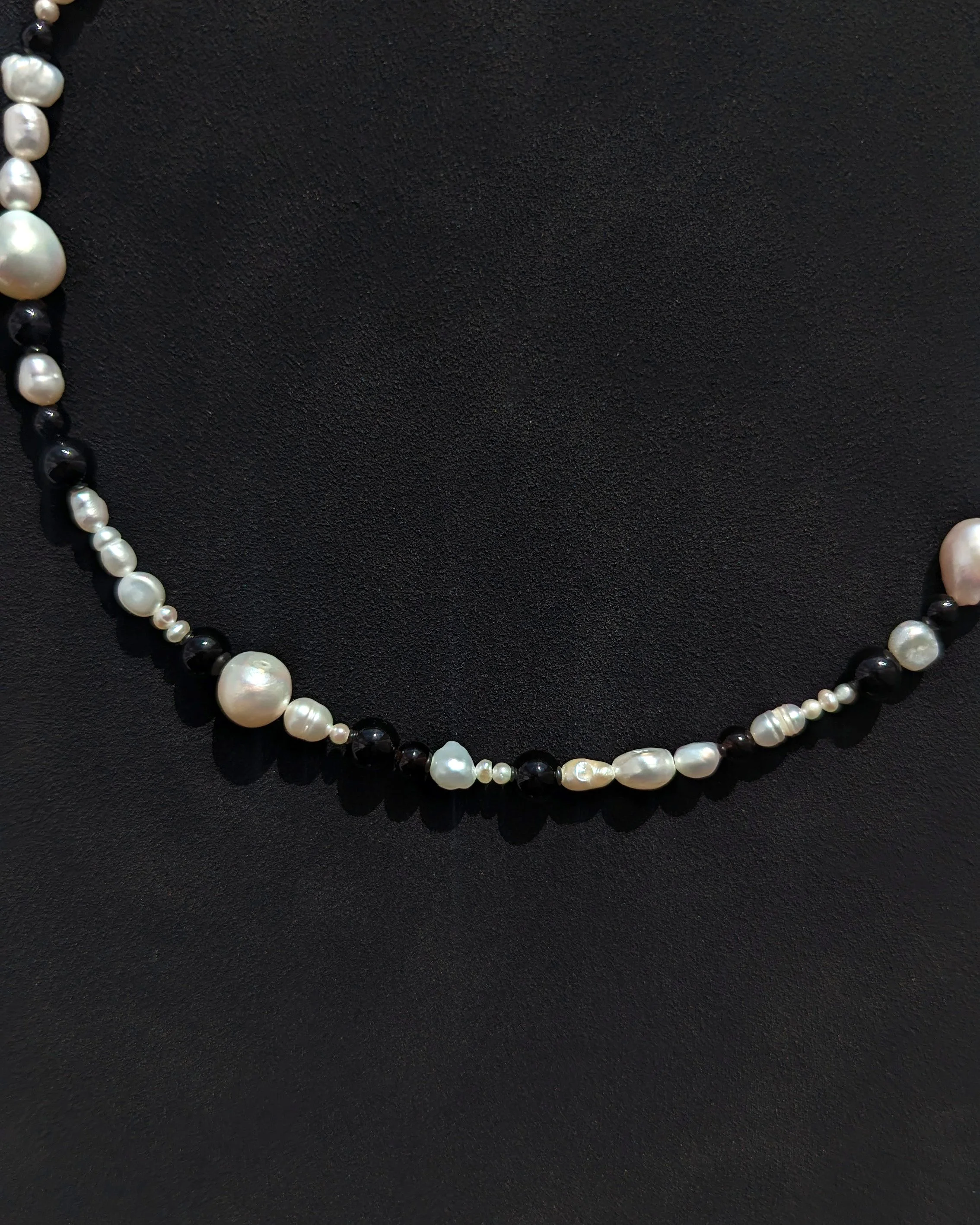Pearl-Onyx-3.jpg