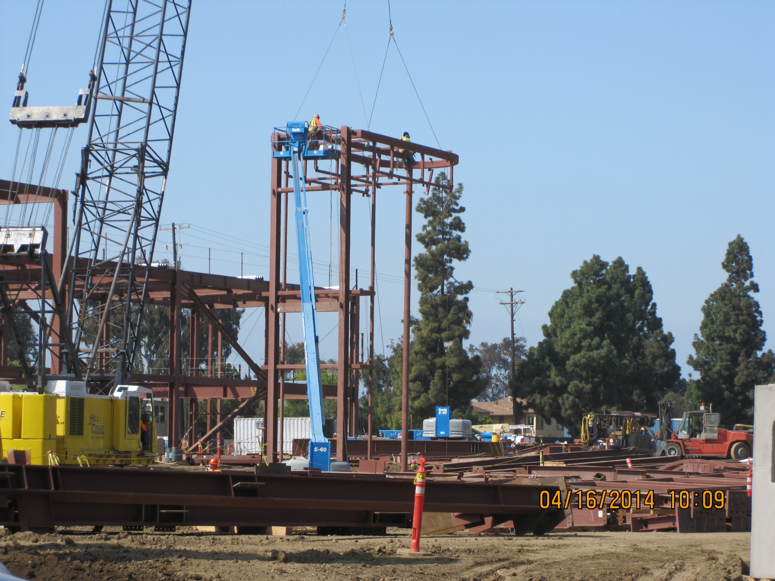 Expo 2 OMF Main Building Structural Steel April 2014.JPG