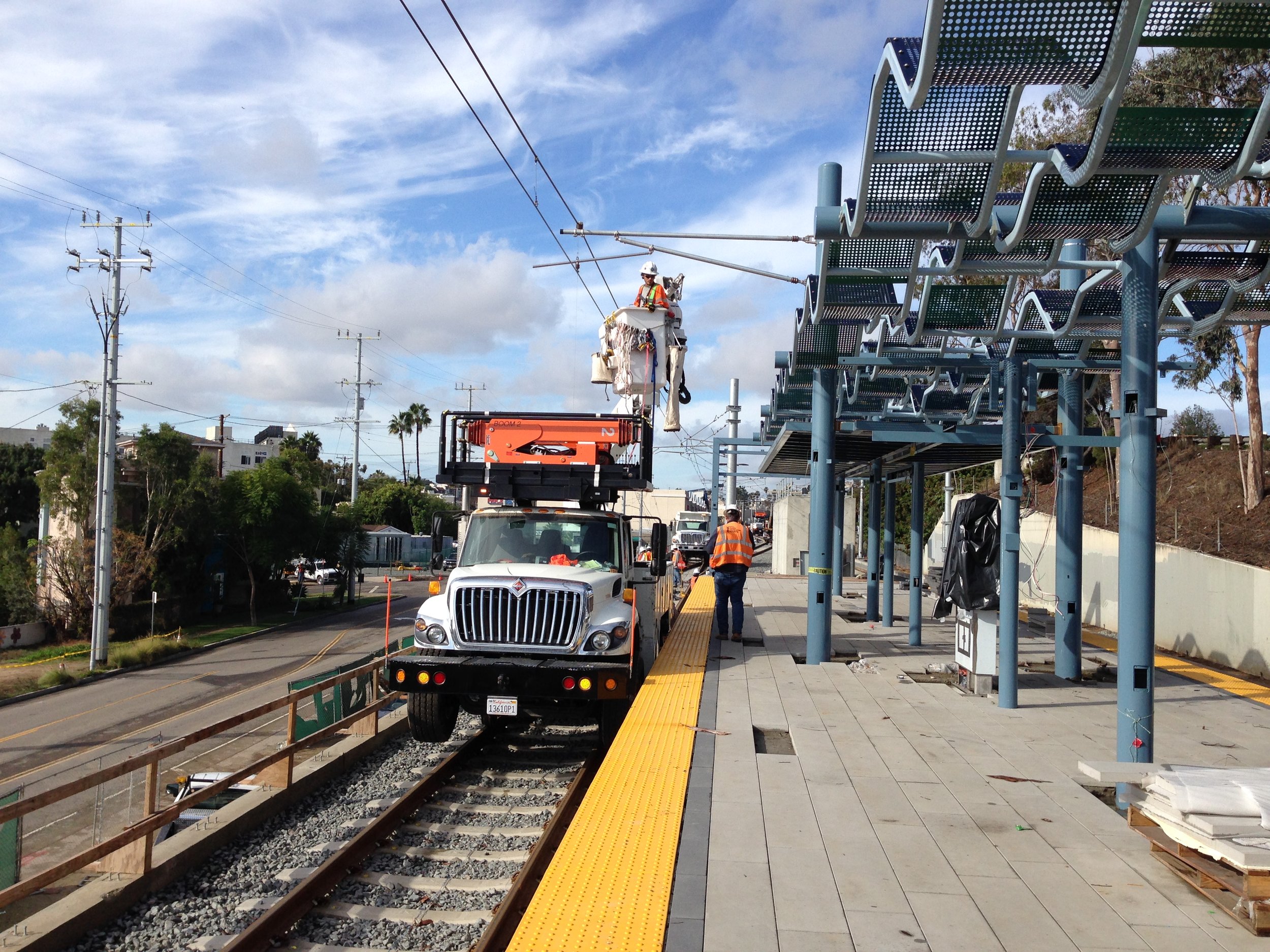 Expo 2 Messenger Wire Regulation.JPG