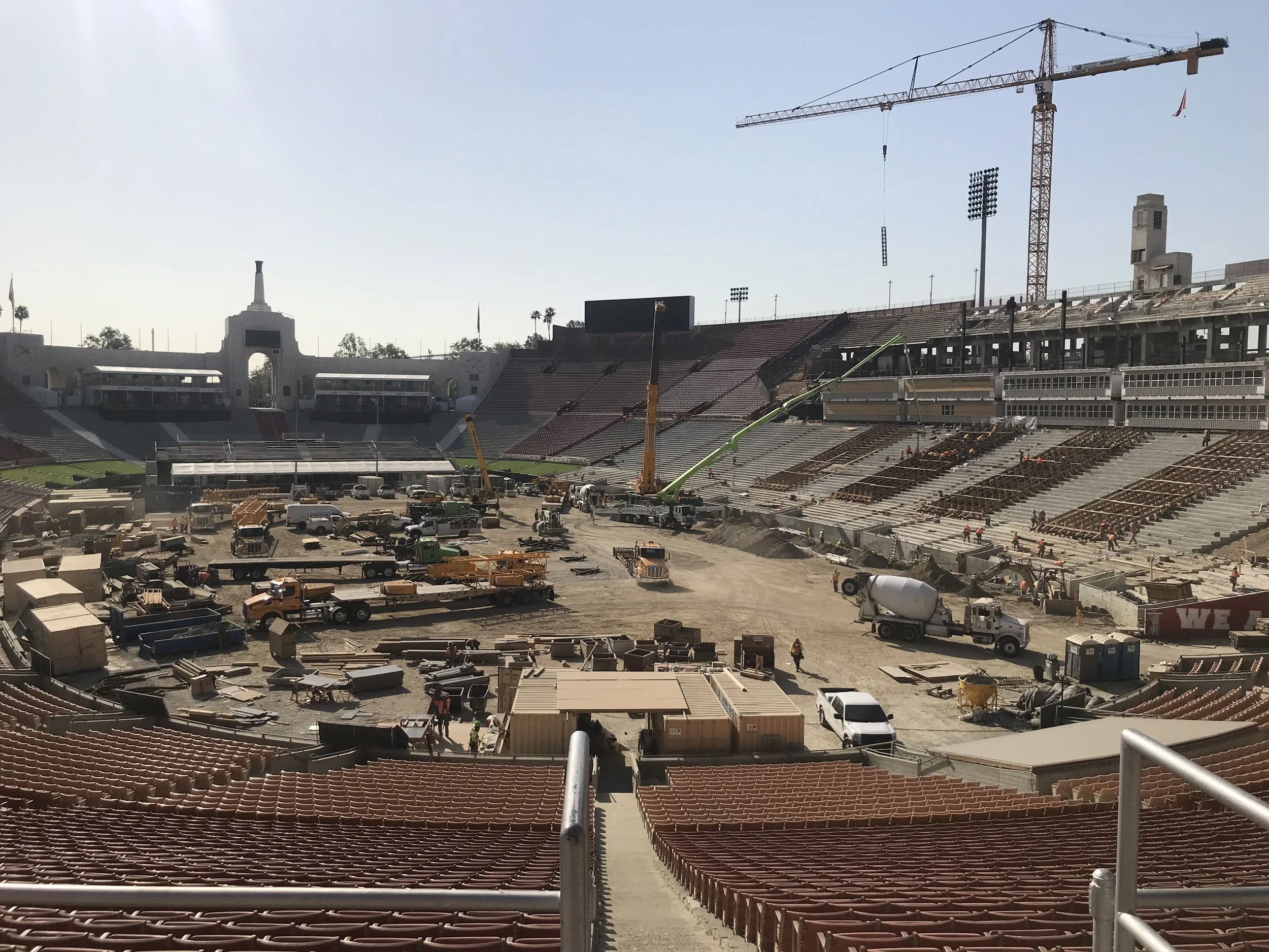 USC Coliseum.jpg