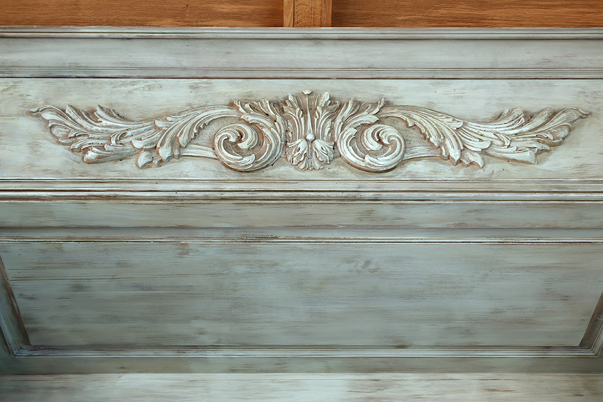 hand_carved_cartouche.jpg