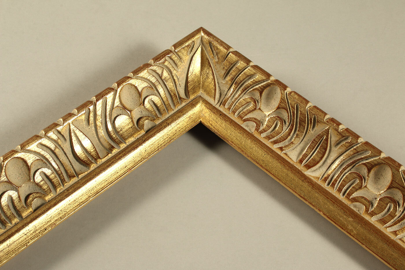 gilded-hand-carved-art-frame.jpg