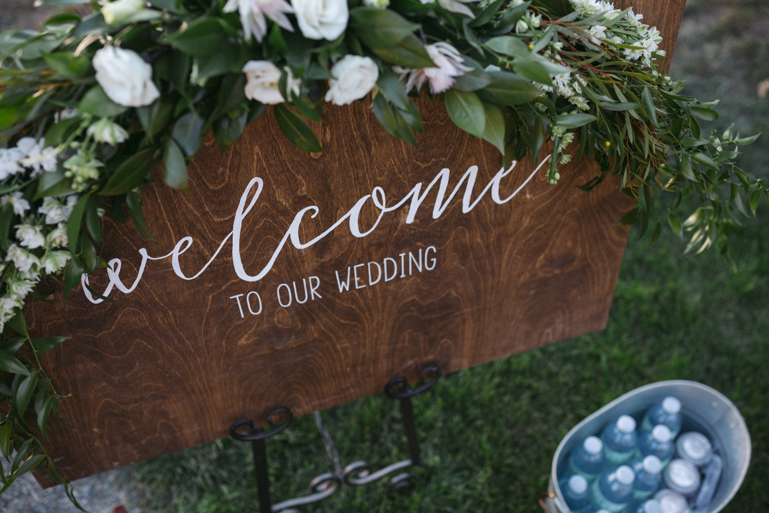 NICOLE-JOHN-MARRIED-RECEPTIONAL-DETAILS-0001_web.jpg