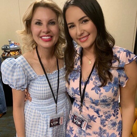 My new precious friend @realannakhait #patriot Psalm 1:3