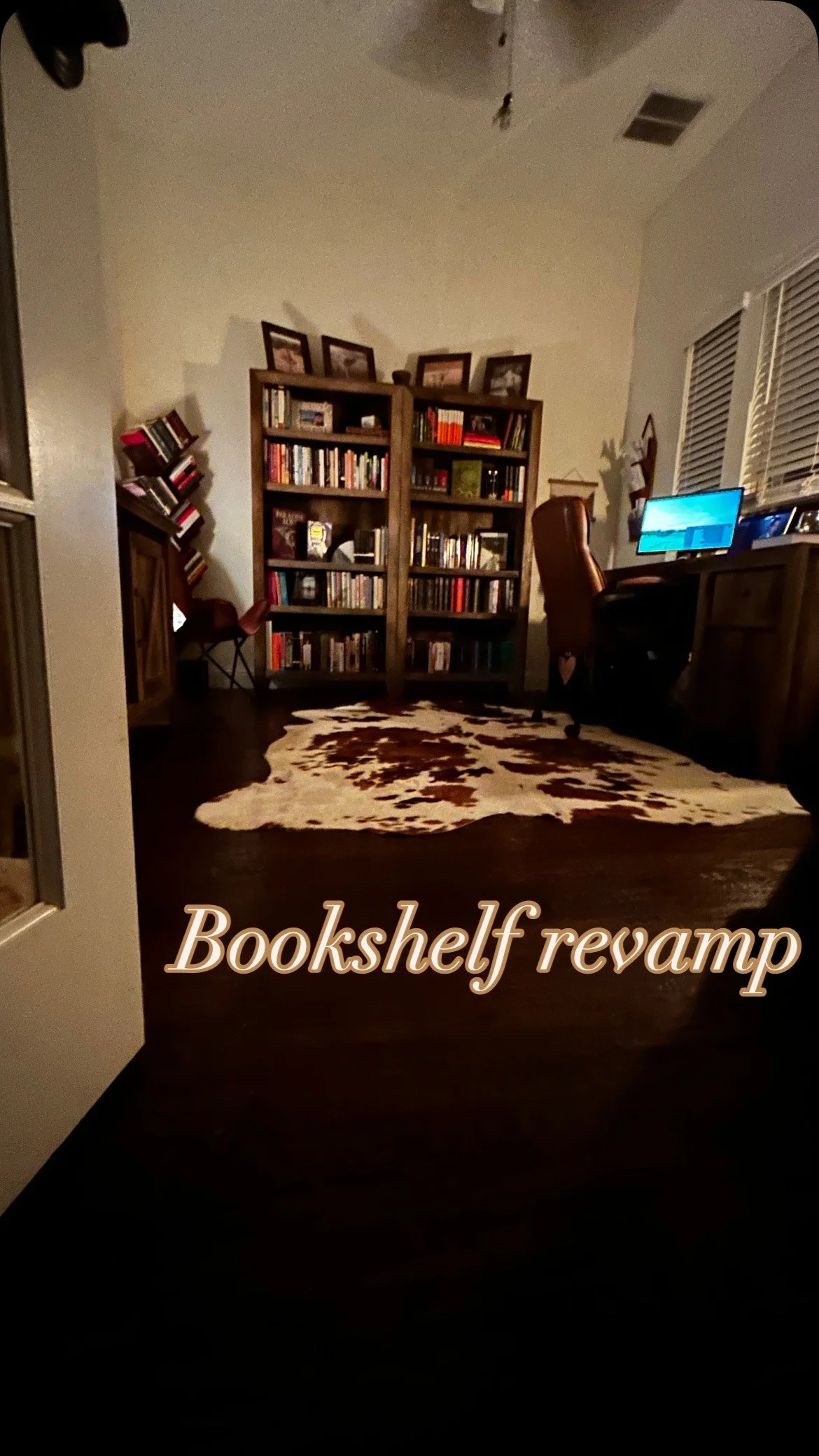 My Saturday night project!
My husband got me a new bookshelf for my birthday, identical to the one I already had in my office, so I could have a “library wall.” ❤️ 
I was able to organize my books and bring the majority of my own collec