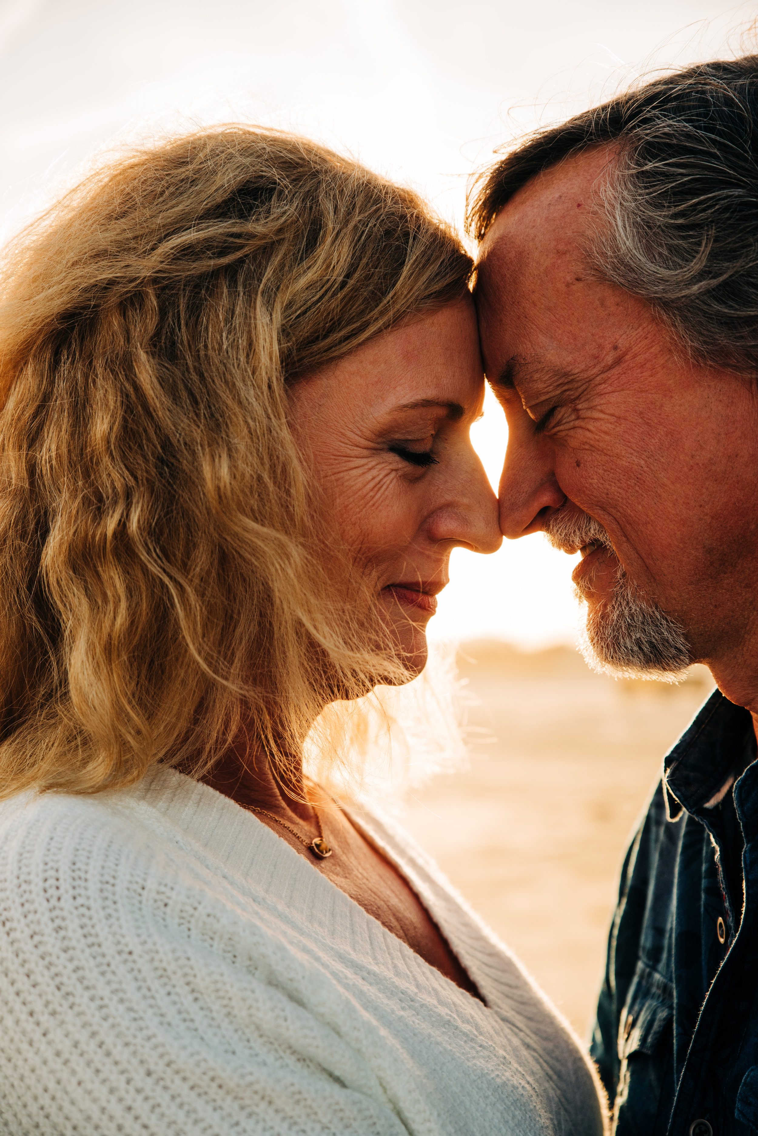 Beach Elopement by the Love Officiant Renee Reyes