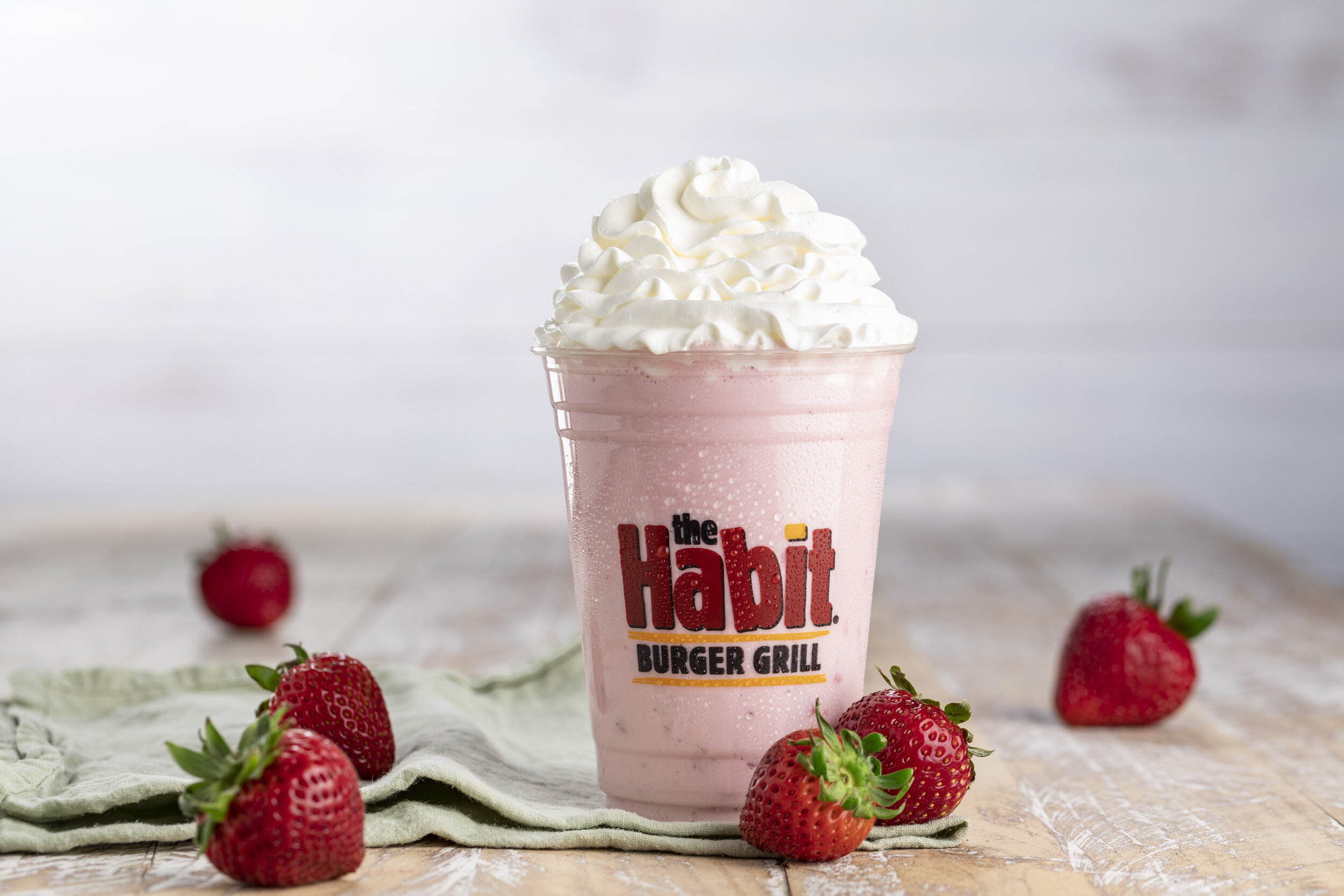 strawberry_shake_2Y5A6355.jpg