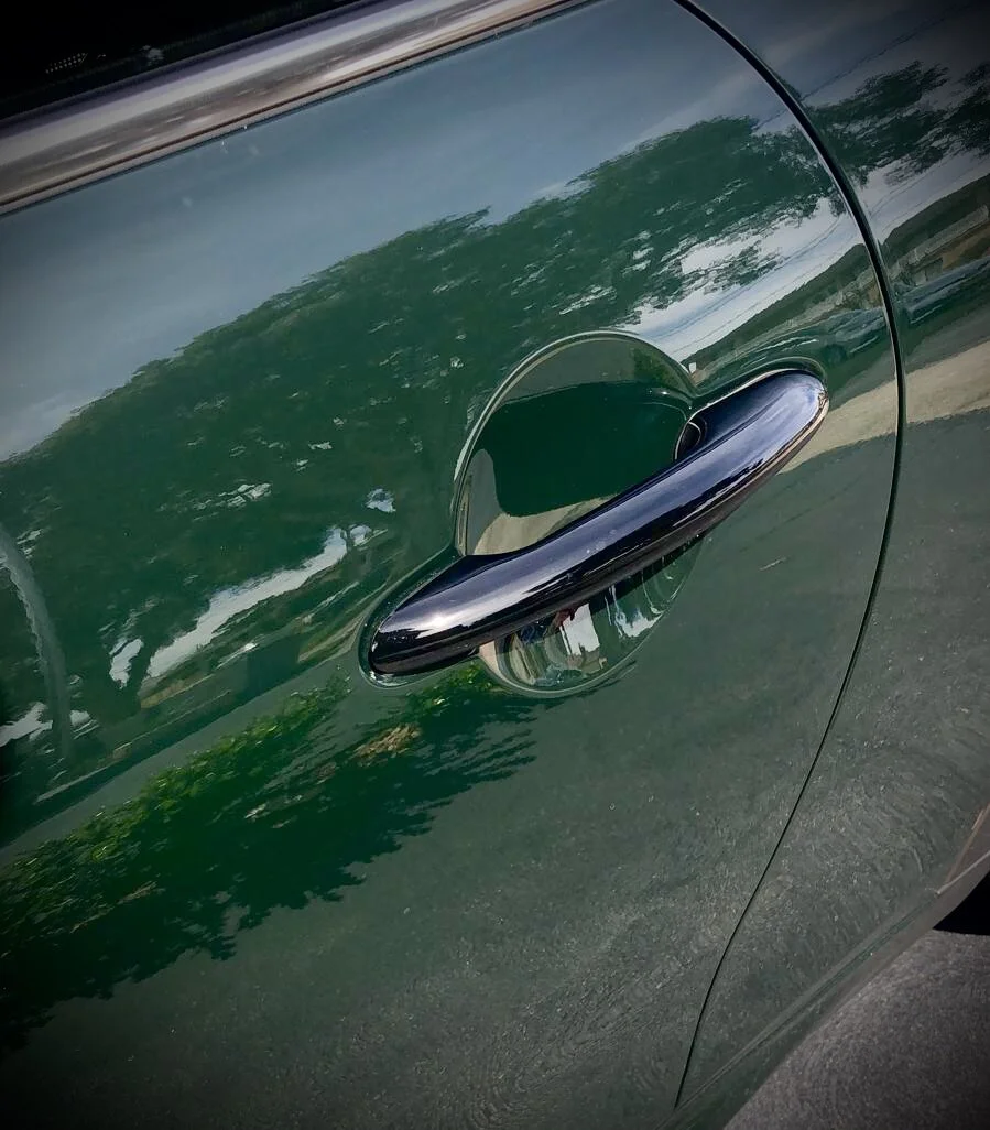 D9659CFE-5A2E-4D87-80A4-FBD62312CE8E