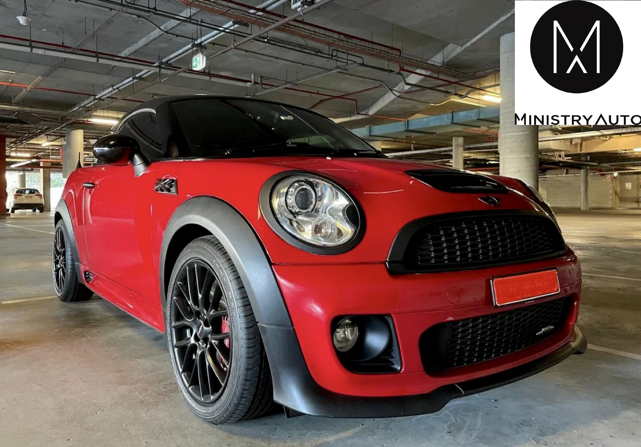 8D19F952-325D-4F05-92B8-588600C487D6