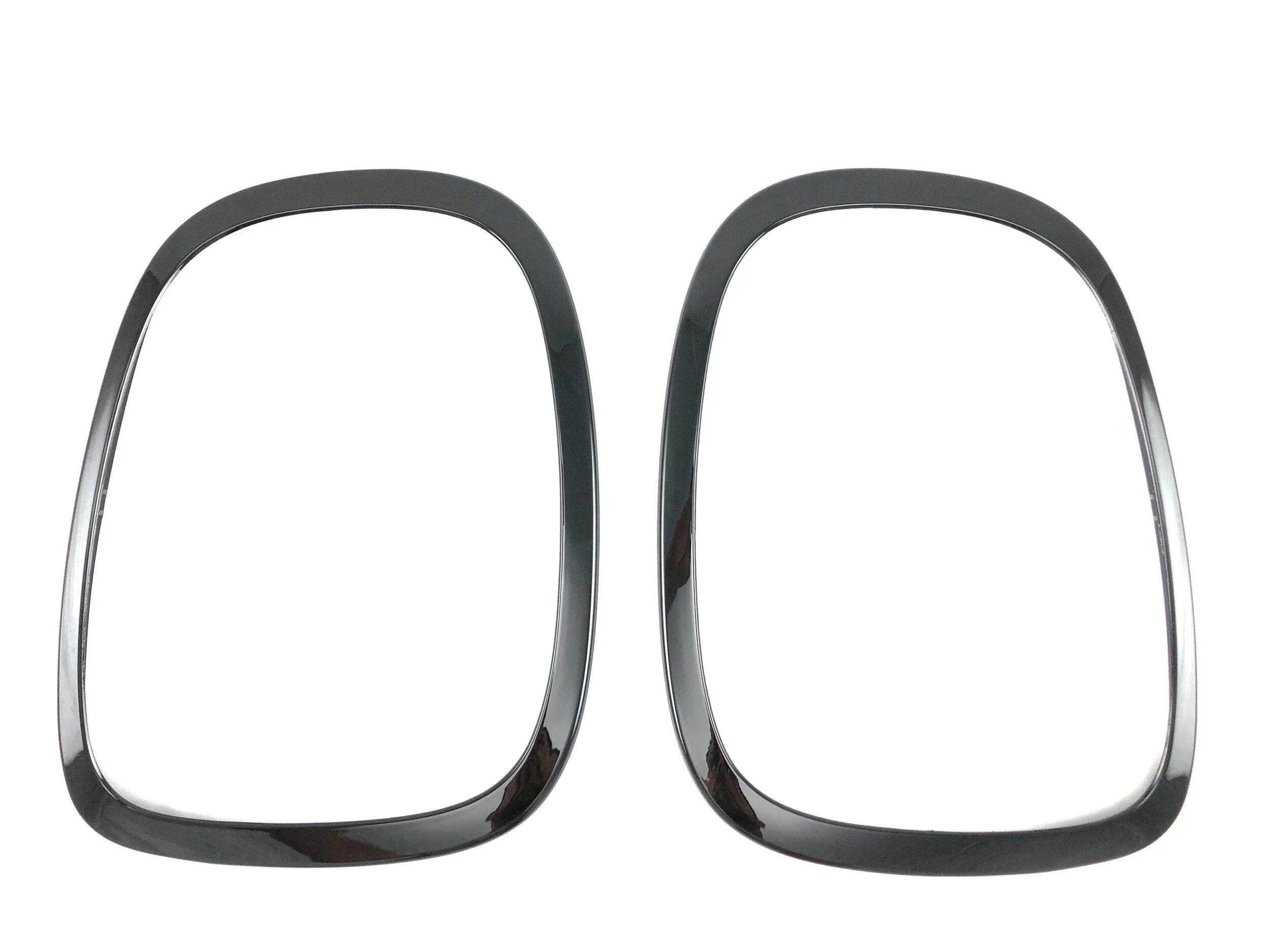 CFB7D77F-2406-4D03-AA18-8BE4EC80D4E2