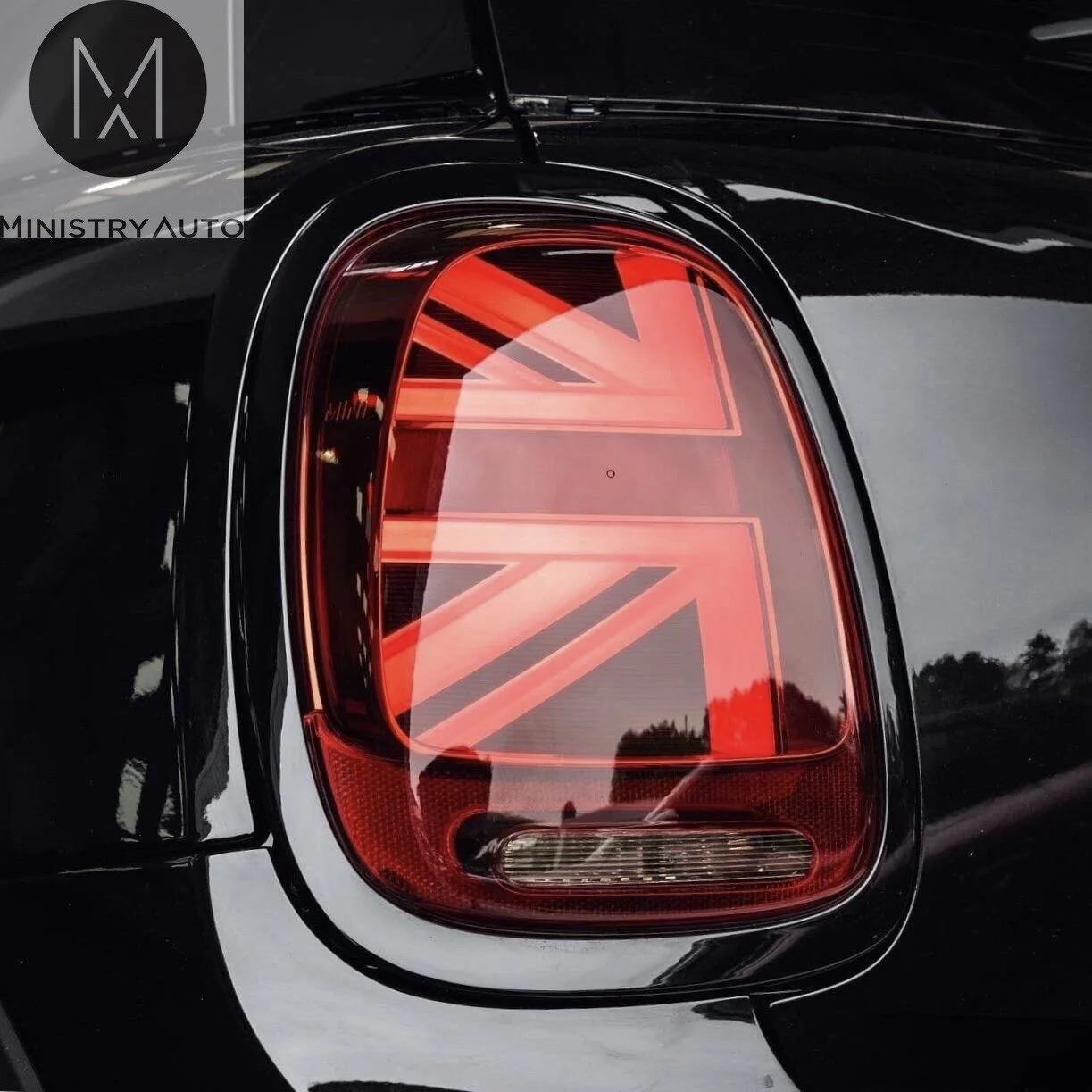MINI LCI2 Cooper Blackout Kit - F55 F56 F57 2021 - 2024 — MINI