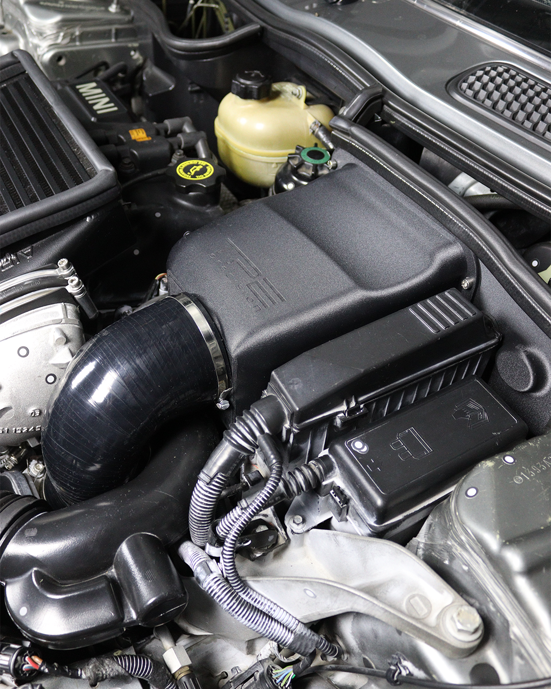 R53 Ultimate Air Intake System - TPE