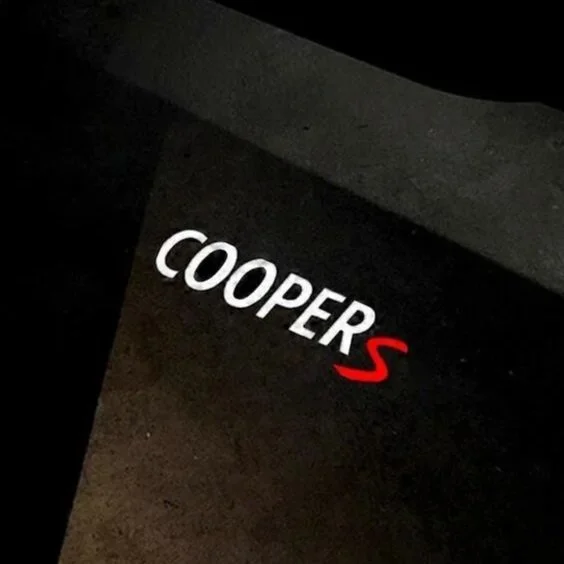 COOPER+S.jpg