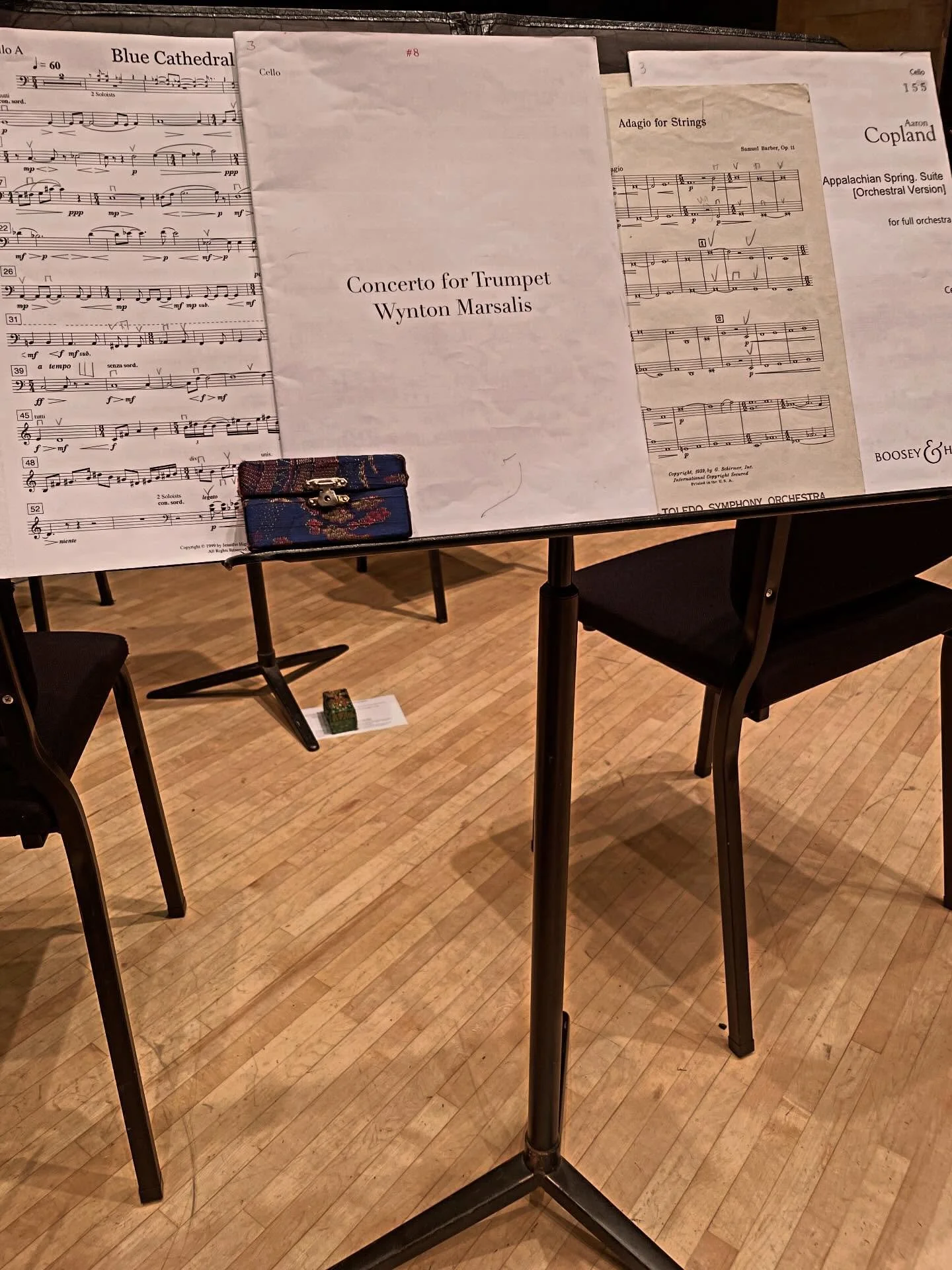 #whatsonmystand

@jenniferhigdon1 Blue Cathedral
@wyntonmarsalis Concerto for Trumpet
Samuel Barber: Adagio for Strings
Aaron Copland: Appalachian Spring

@toledosymphony season finale! 

#cello #symphony #orchestra #classicalmusic