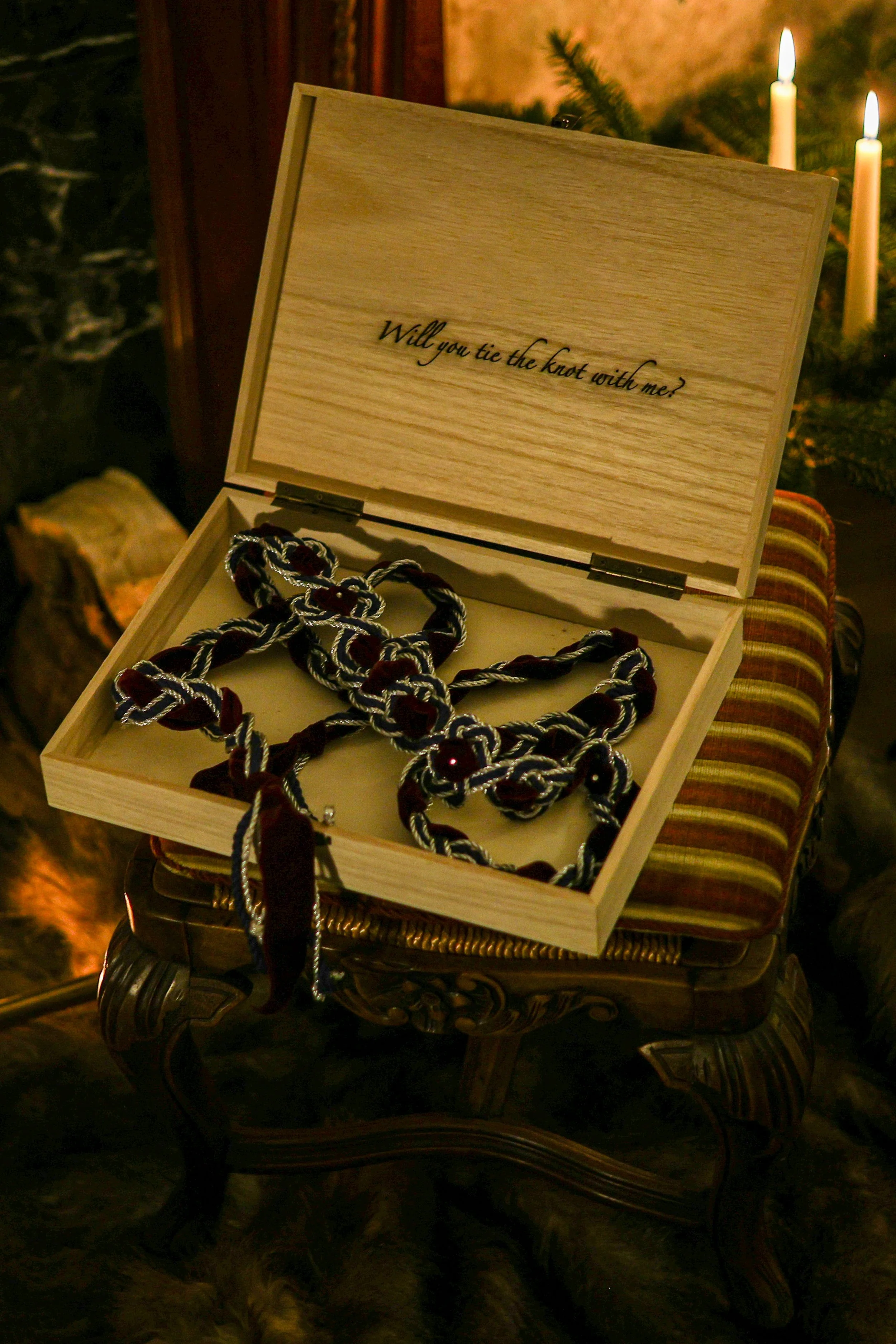 Handfasting as an Engagement Gesture