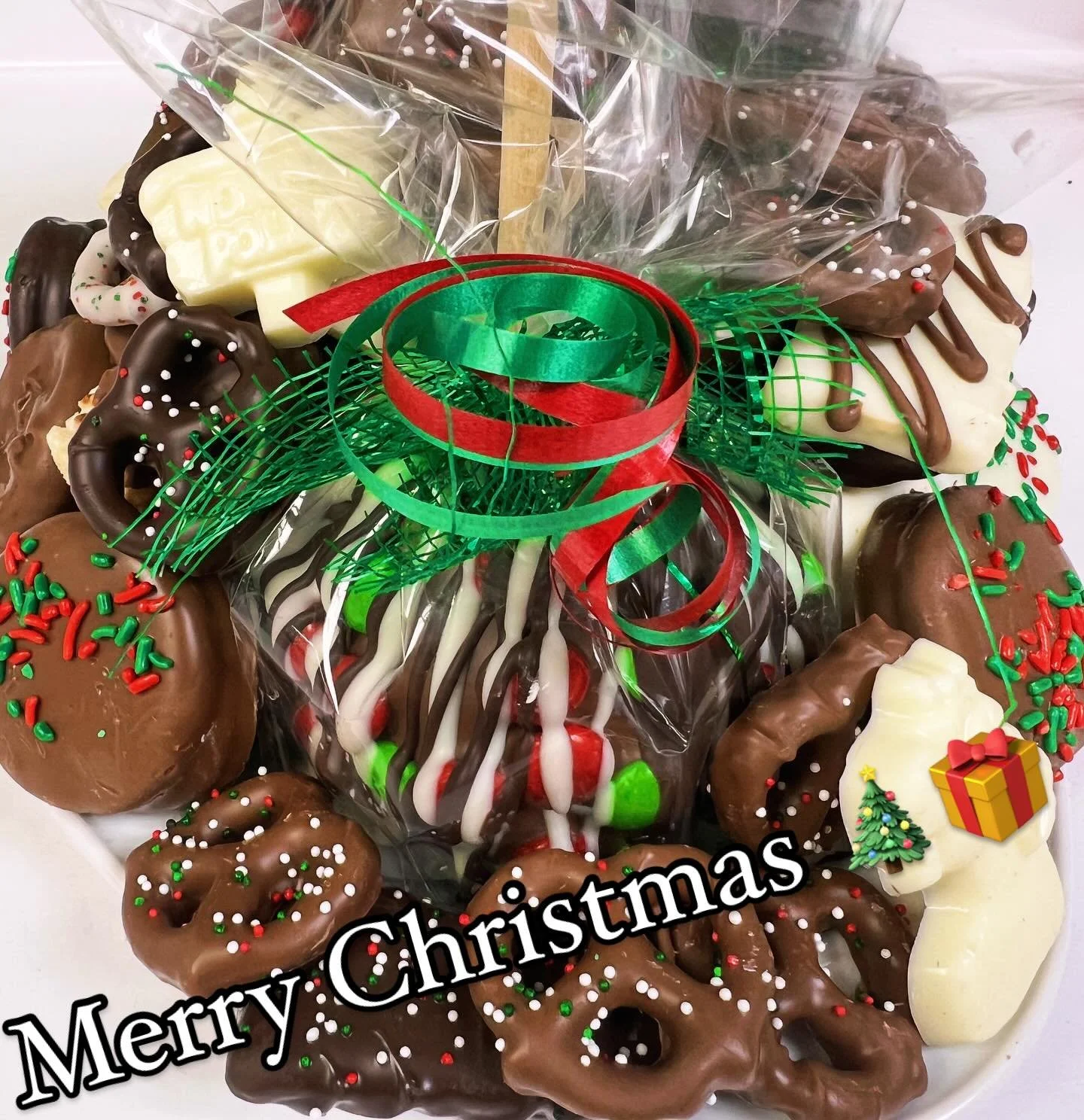 Christmas M&M Apple and Tray display.jpg