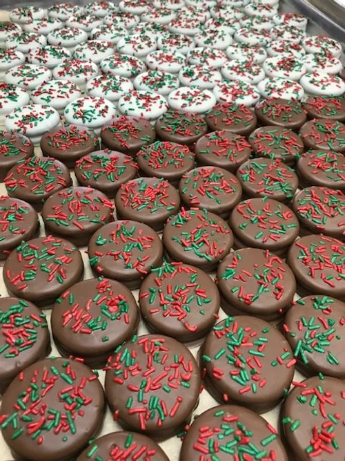 Christmas Oeos.jpeg