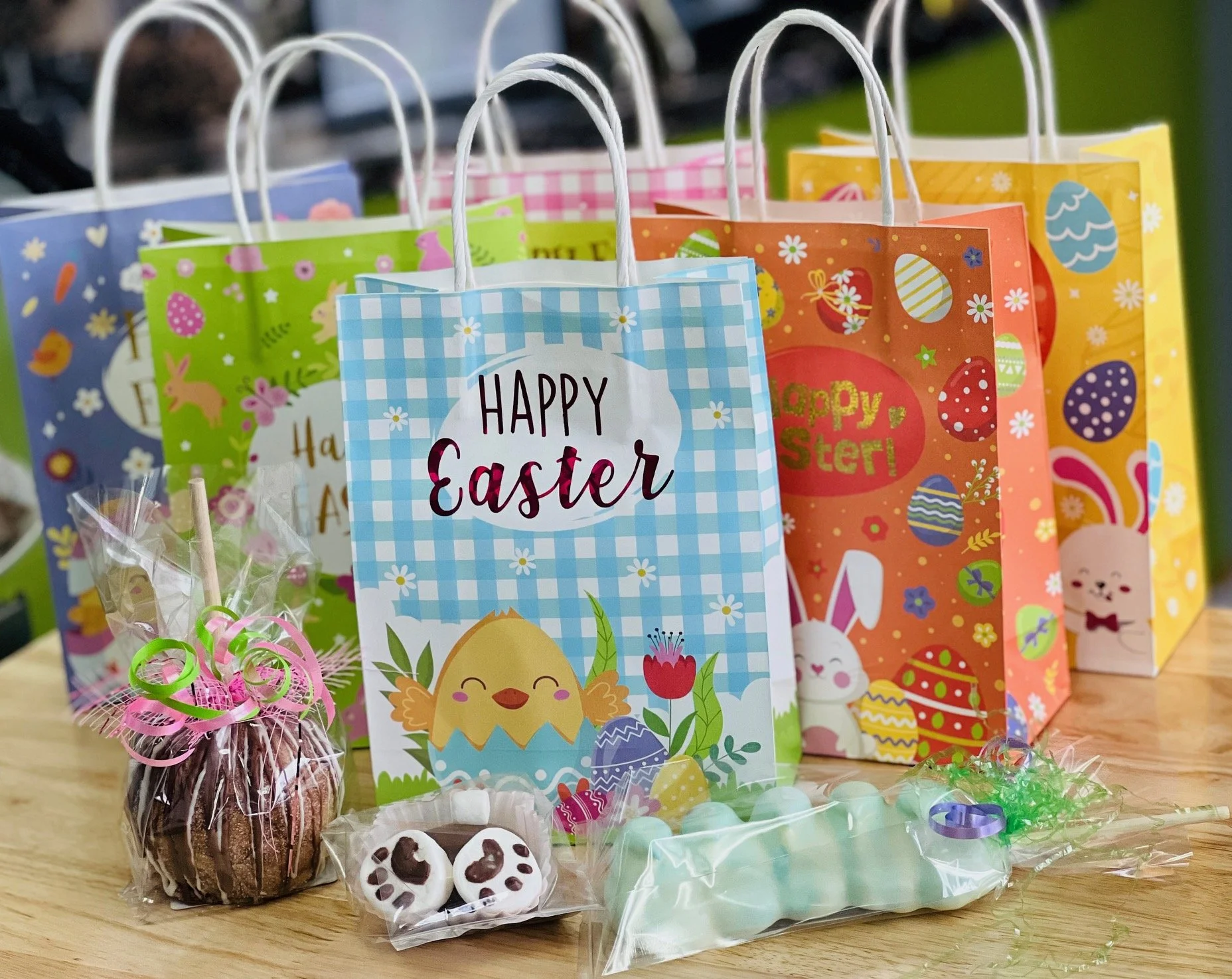 Easter Gift Bags & Novelties.jpeg