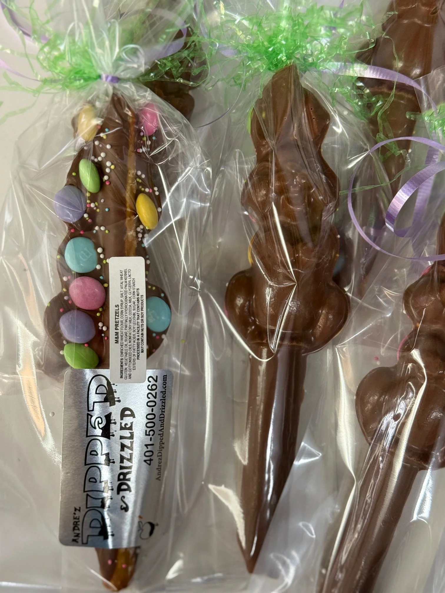 Easter Pretzel MM Pops Front & Back.jpeg