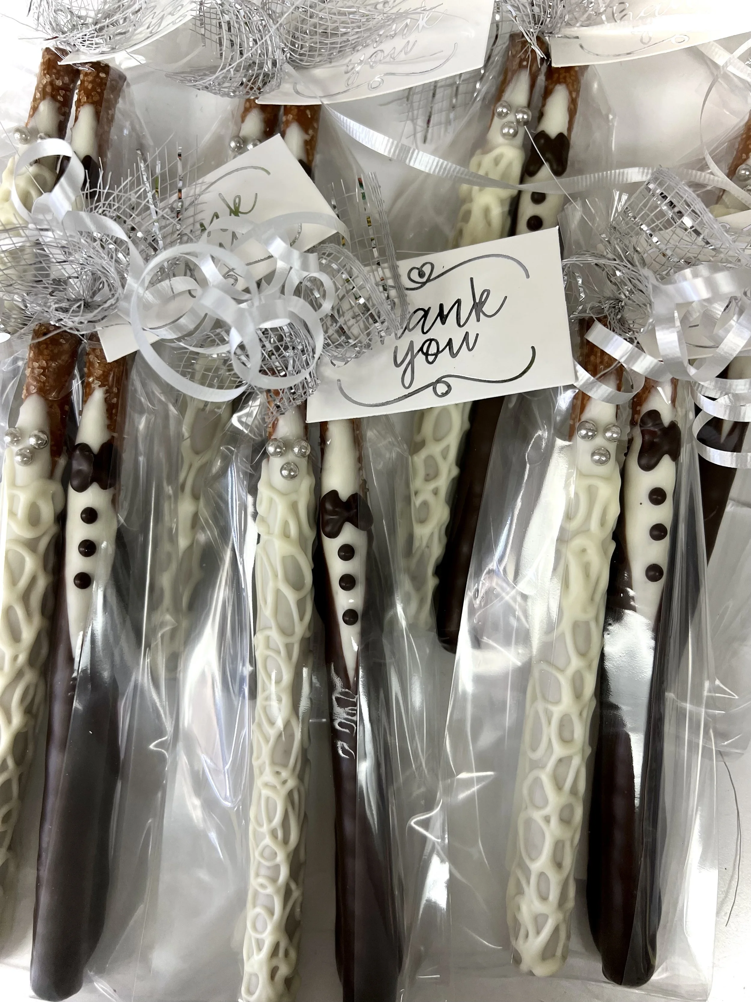 Bride/Groom Pretzel Thank You Favors 
