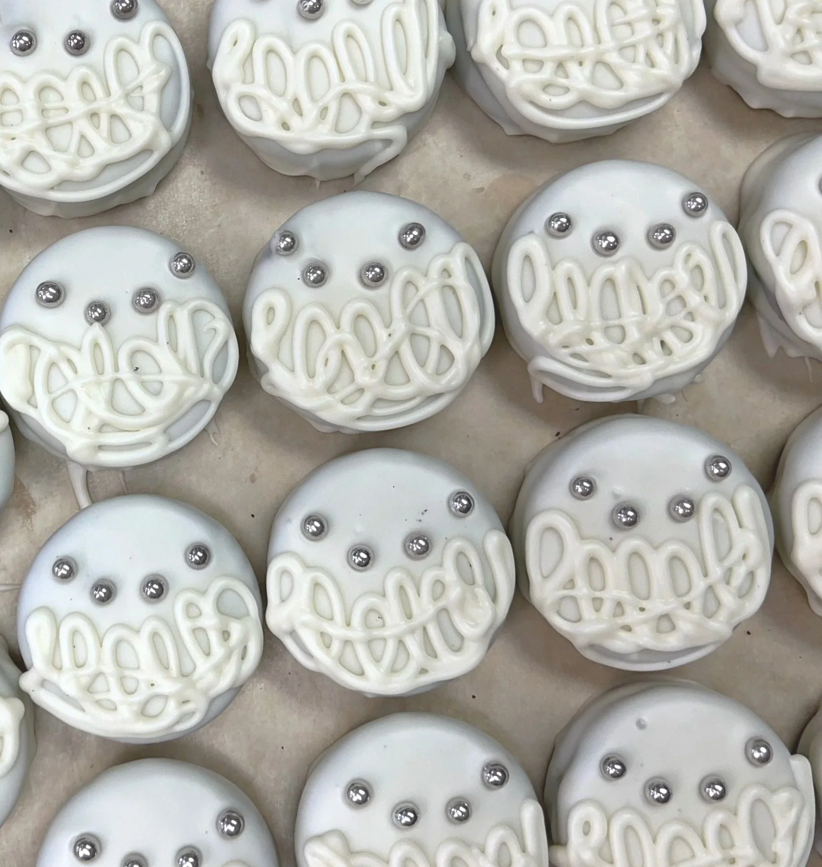 Bridal Oreo Favors 